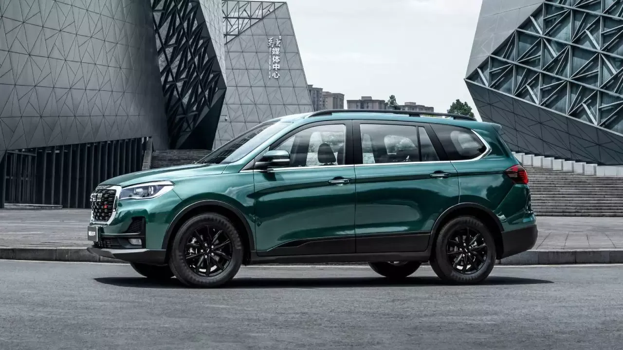 Первый пошёл: эксперты предсказывают уход из России марки SWM