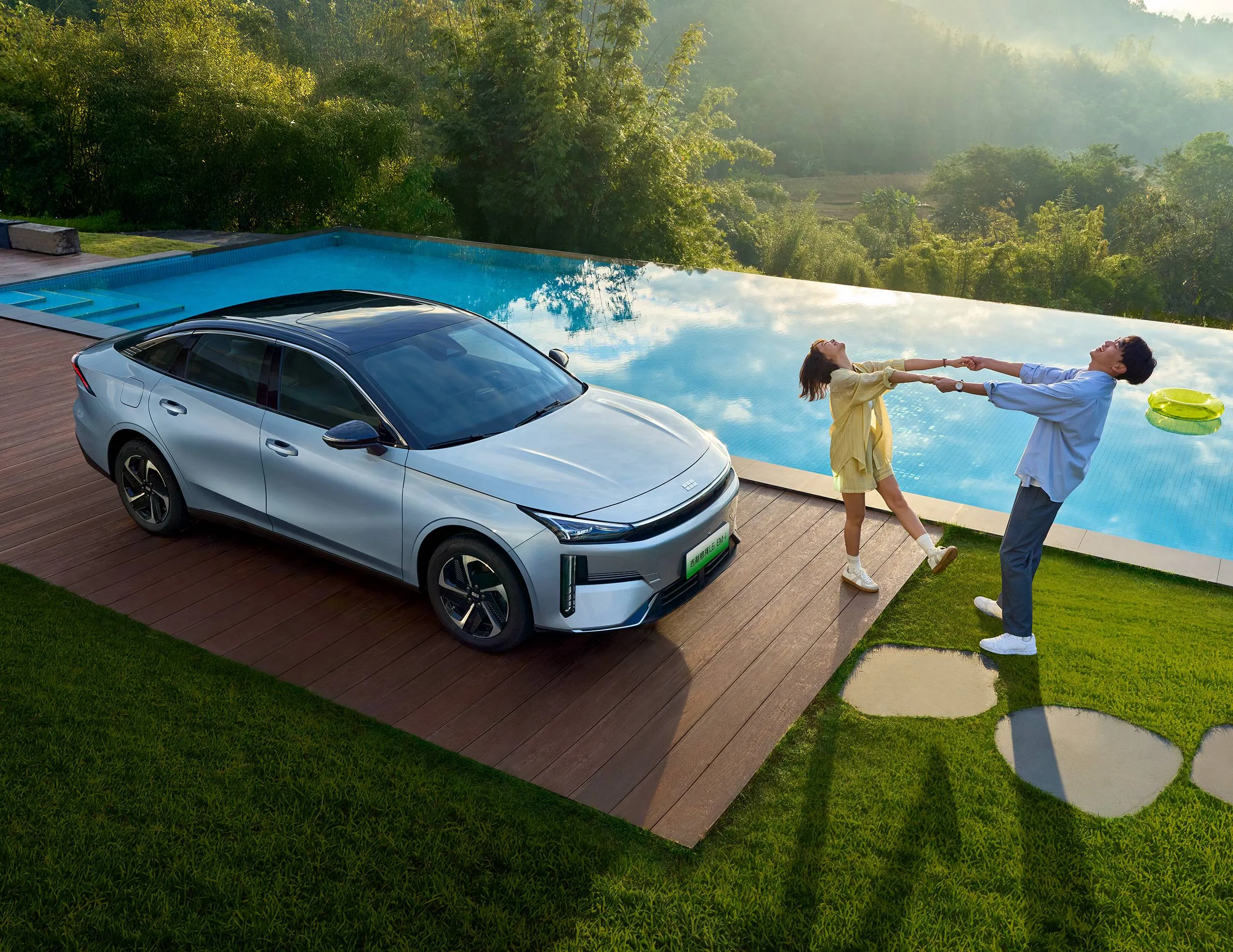 Geely «обрушила» цены на гибридный седан Galaxy L6 EM-i прямо перед стартом продаж