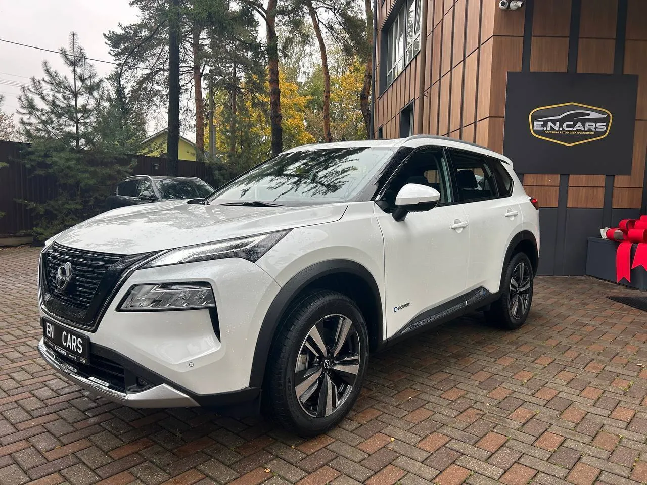 В E.N. CARS снижены цены на NISSAN X-TRAIL E-Power