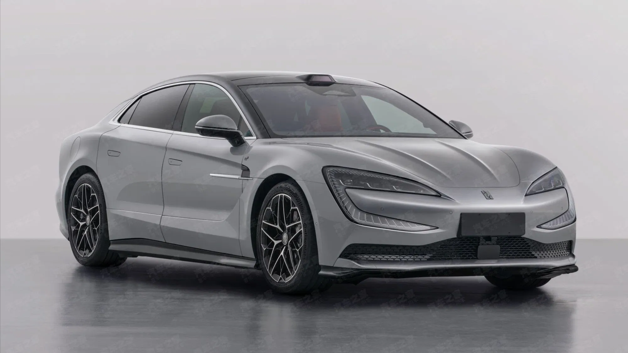 Четырёхмоторный зверь: в Китае стартовал выпуск люксового седана Yangwang U7