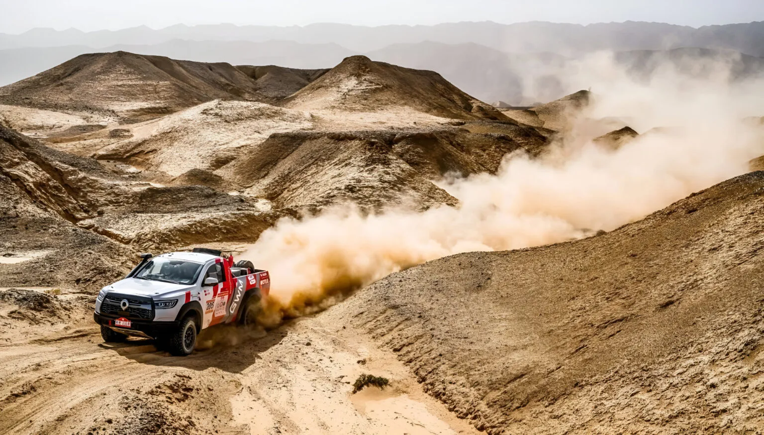 Great Wall Motors открыл «слепые» предзаказы на экстремальный пикап V6 Cannon