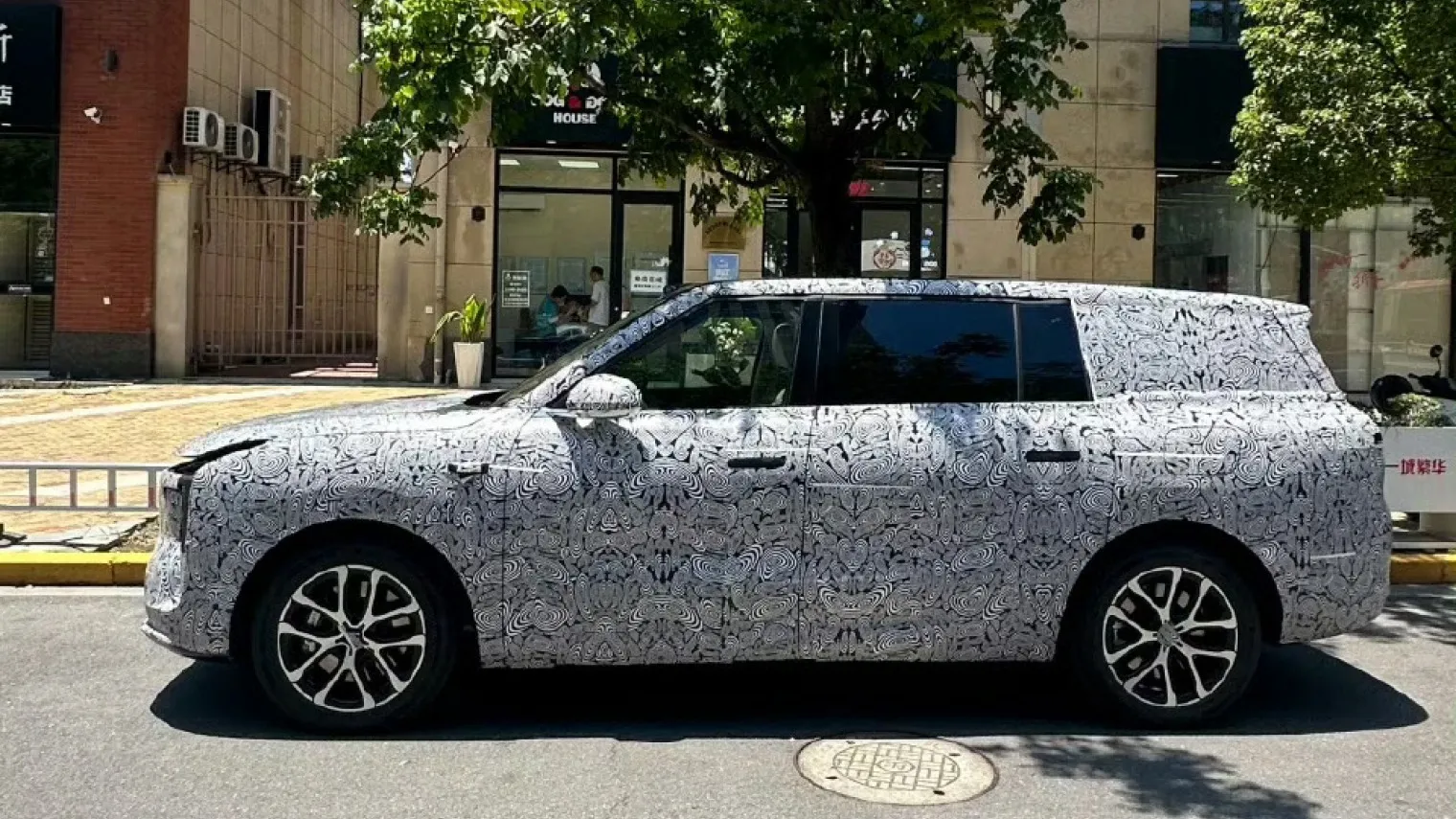 Очередной конкурент Li Auto L9: его сделают интернет-гигант Alibaba и автопроизводитель SAIC