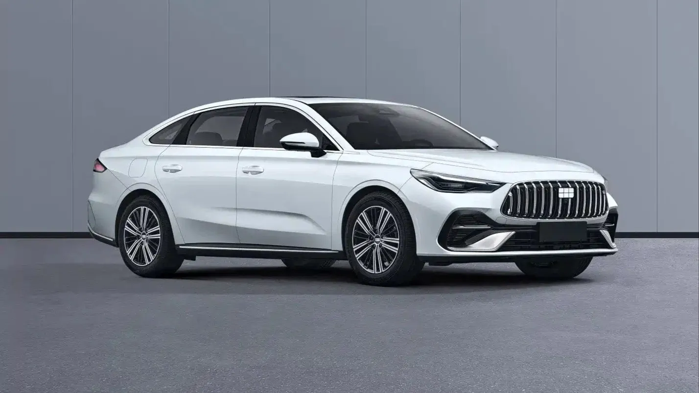 В Китае сертифицирован новый седан Geely. Гибридный Starshine 6 удивит запасом хода