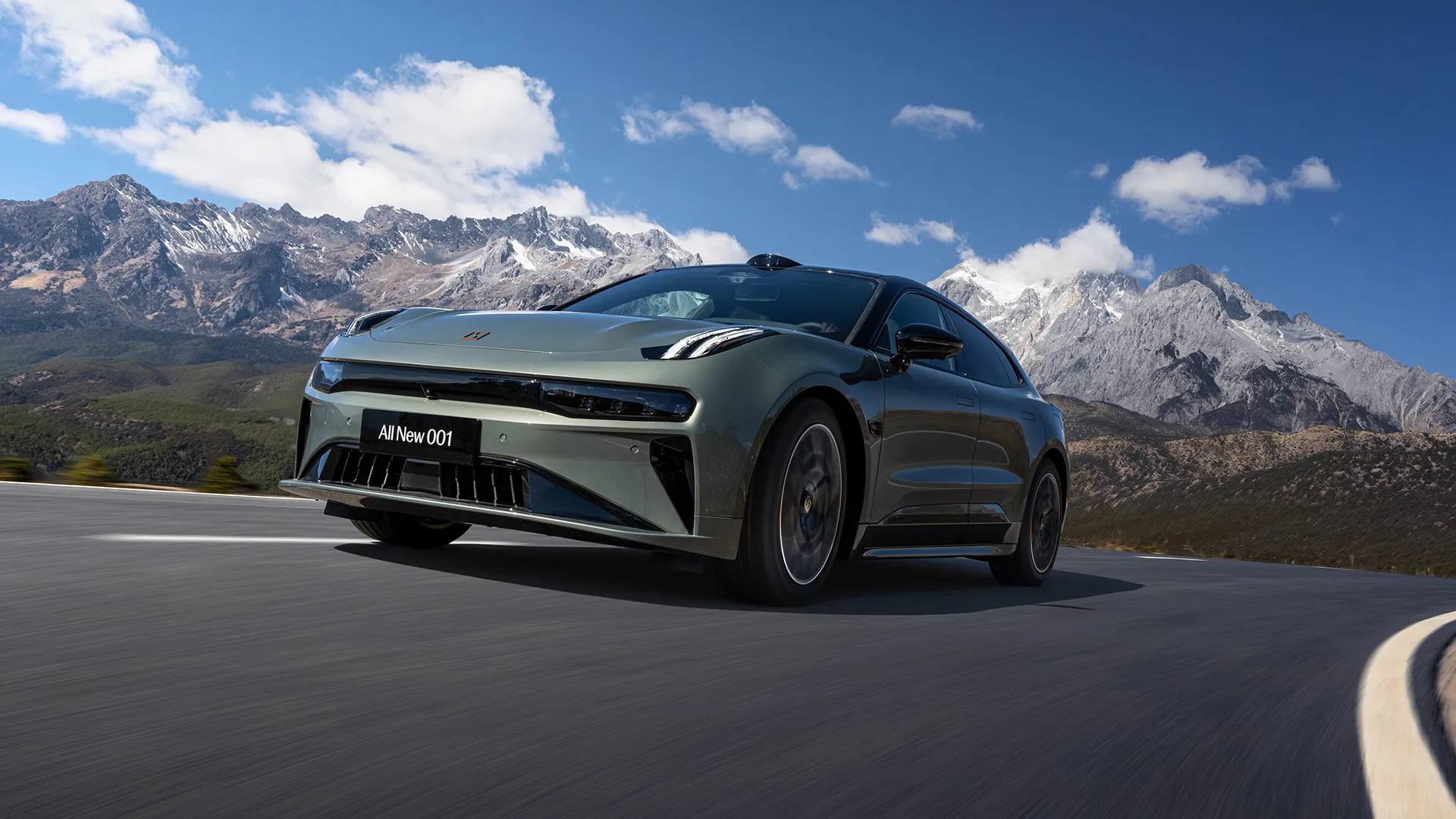 Zeekr анонсировал обновление: технические и косметические апдейты затронут четыре электрокара