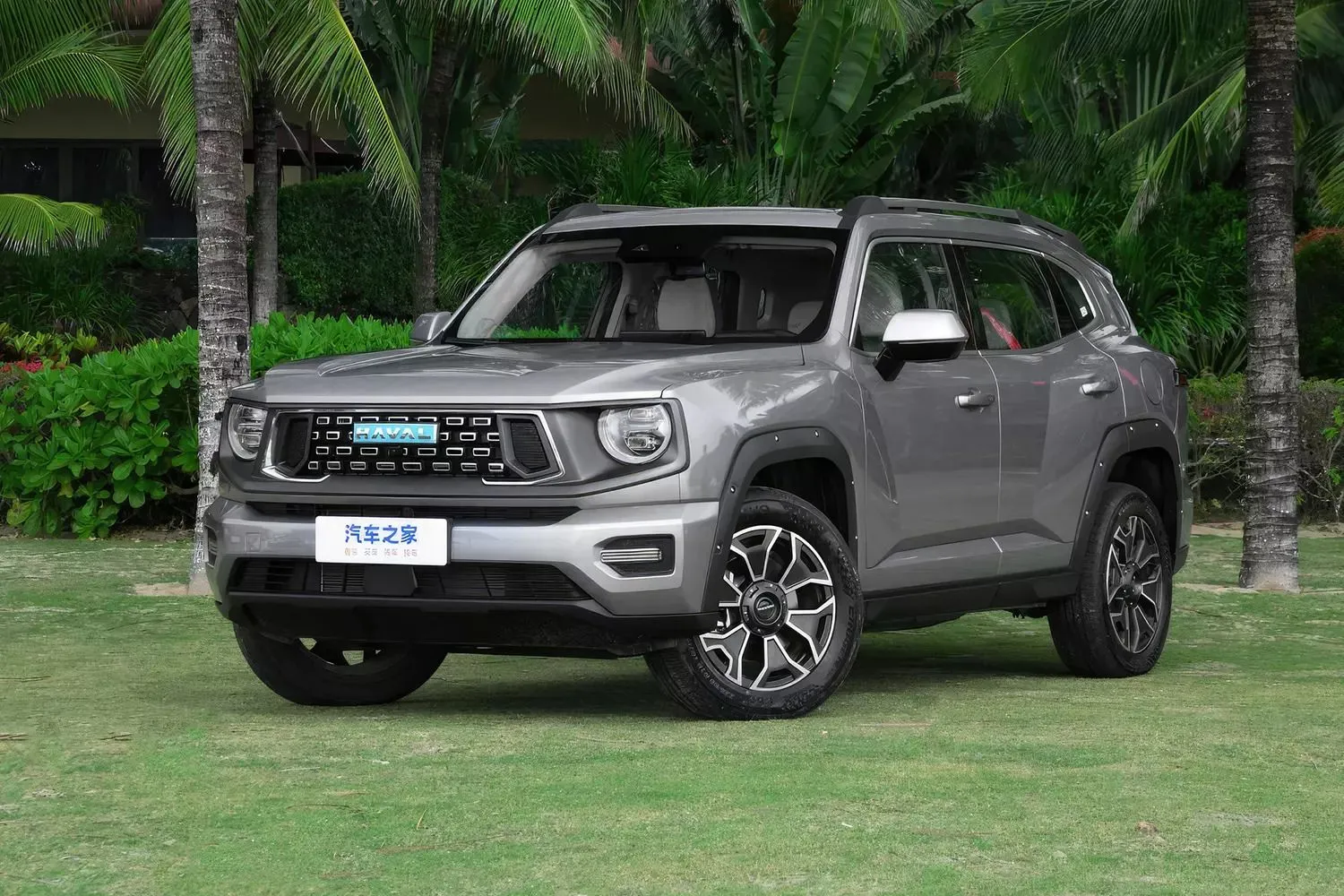 У россиян появилась возможность купить Haval Big Dog PHEV. Он быстрее, чем родственный Haval Dargo