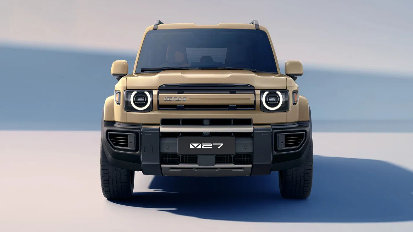 Опубликованы официальные фотографии российской версии кроссовера iCAUR