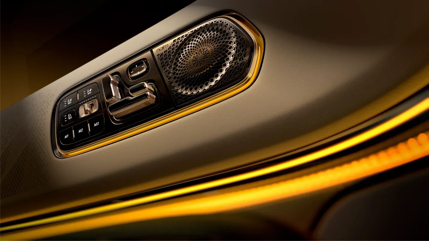 В кроссовер Zeekr 9X поставят 32 динамика от поставщика Bentley