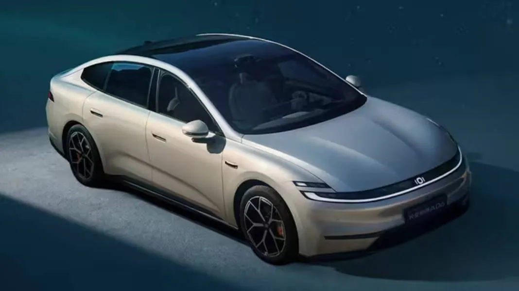 Электролифтбек Changan Nevo A06 может похвастаться быстрой зарядкой