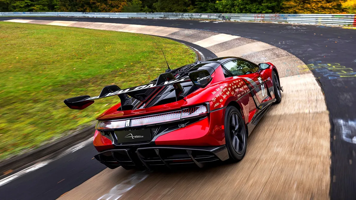 Yangwang U9 заработал титул самого быстрого серийного электрокара планеты