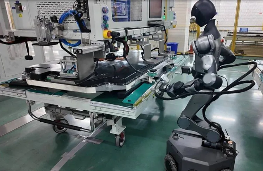 Роботы в три раза ускорили проверку батарей CATL