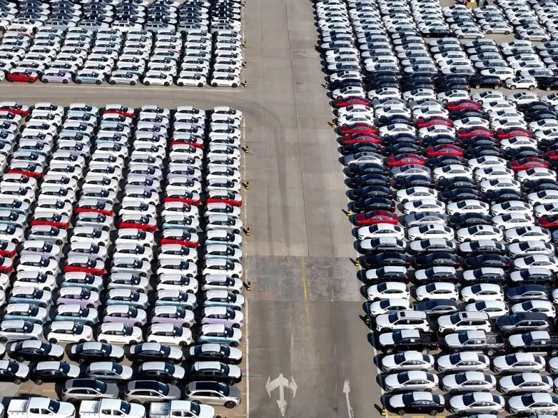 Китай ужесточает правила экспорта автомобилей с пробегом