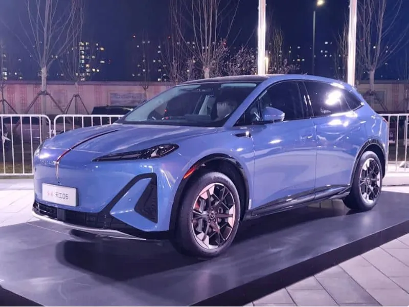 Hongqi собрал первый электрокар с твердотельным аккумулятором