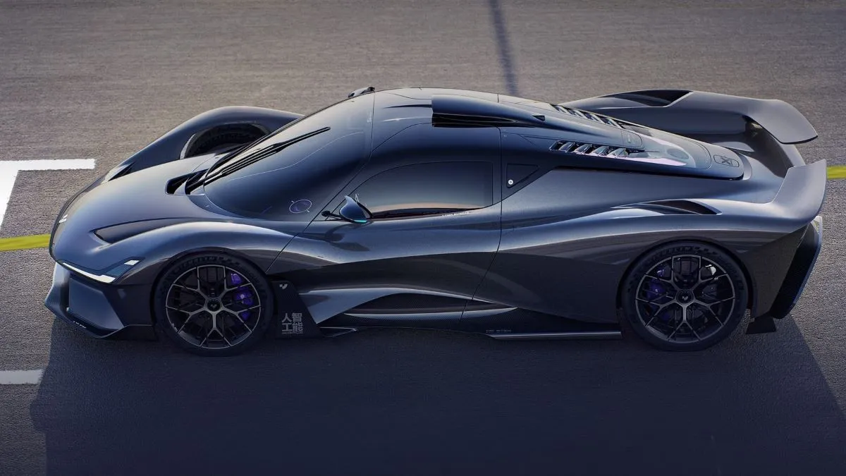 Гиперкар Jiyue Robo X — совместный проект от Geely и Baidu