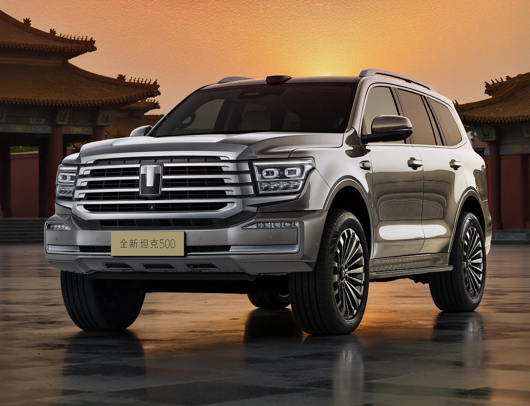 Обновлённый Tank 500: у него есть морозильник, большой телевизор и стильный салон