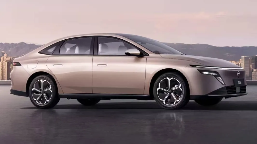 До конца 2025 года в Китае поступят в продажу первый гибридный N6 и Teana от Dongfeng-Nissan