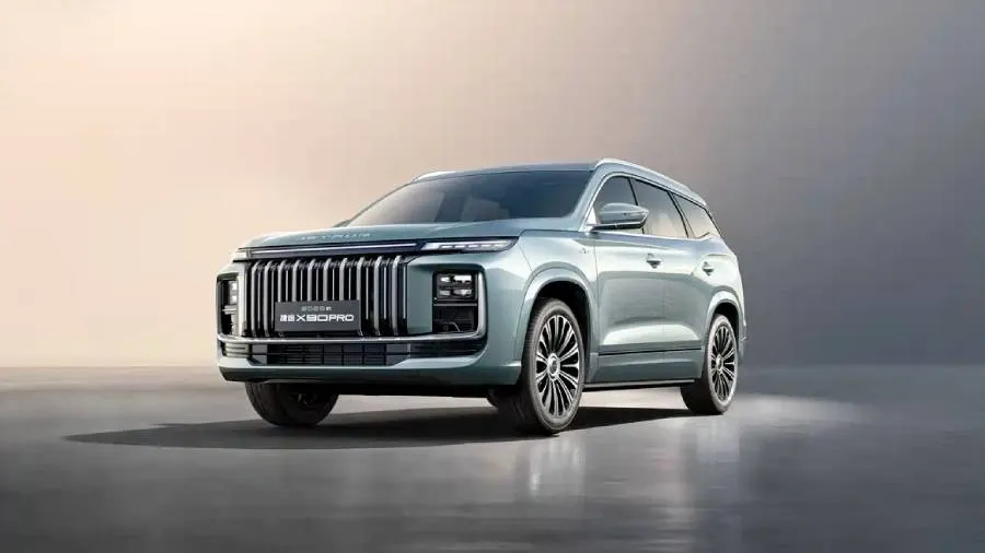 Мощные моторы и три версии салона: в Китае стартовали продажи Jetour X90 Pro 2026 года