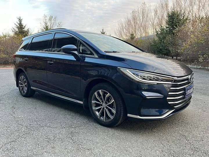 BYD Song Max