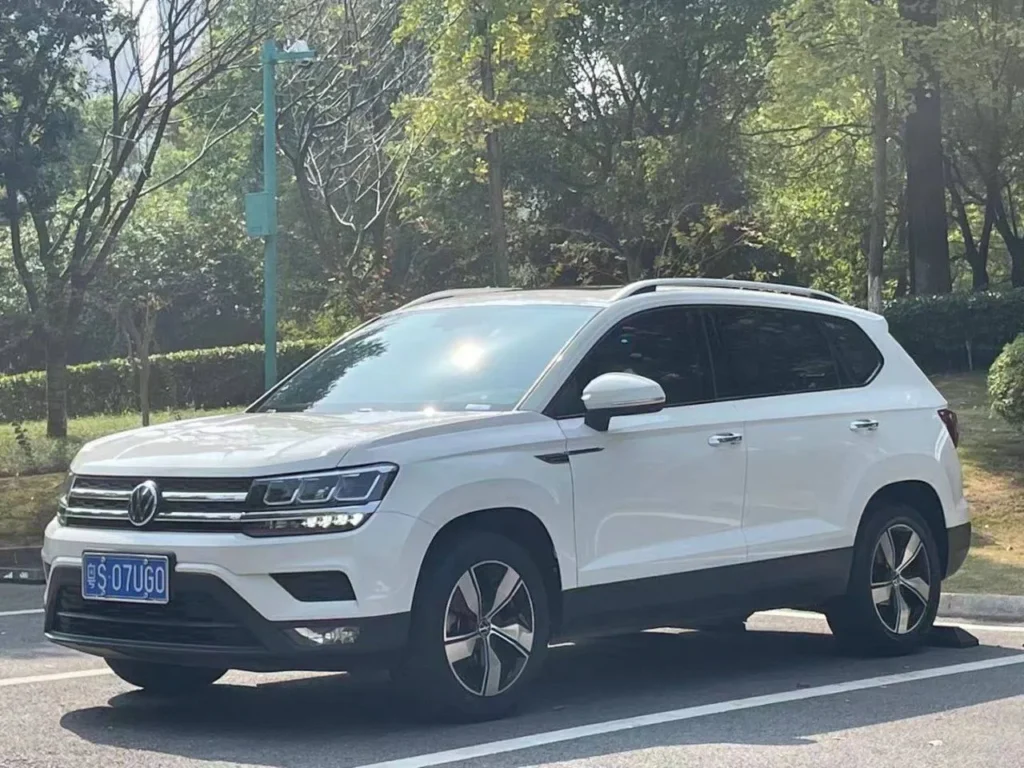 Volkswagen Tharu