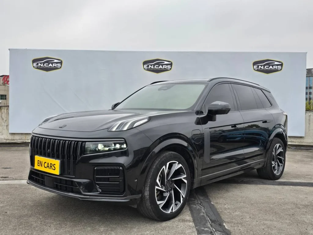 Lynk & Co 09